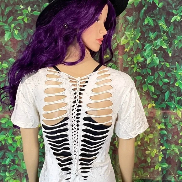 Affliction Women’s T-Shirt - Picture 3 of 12